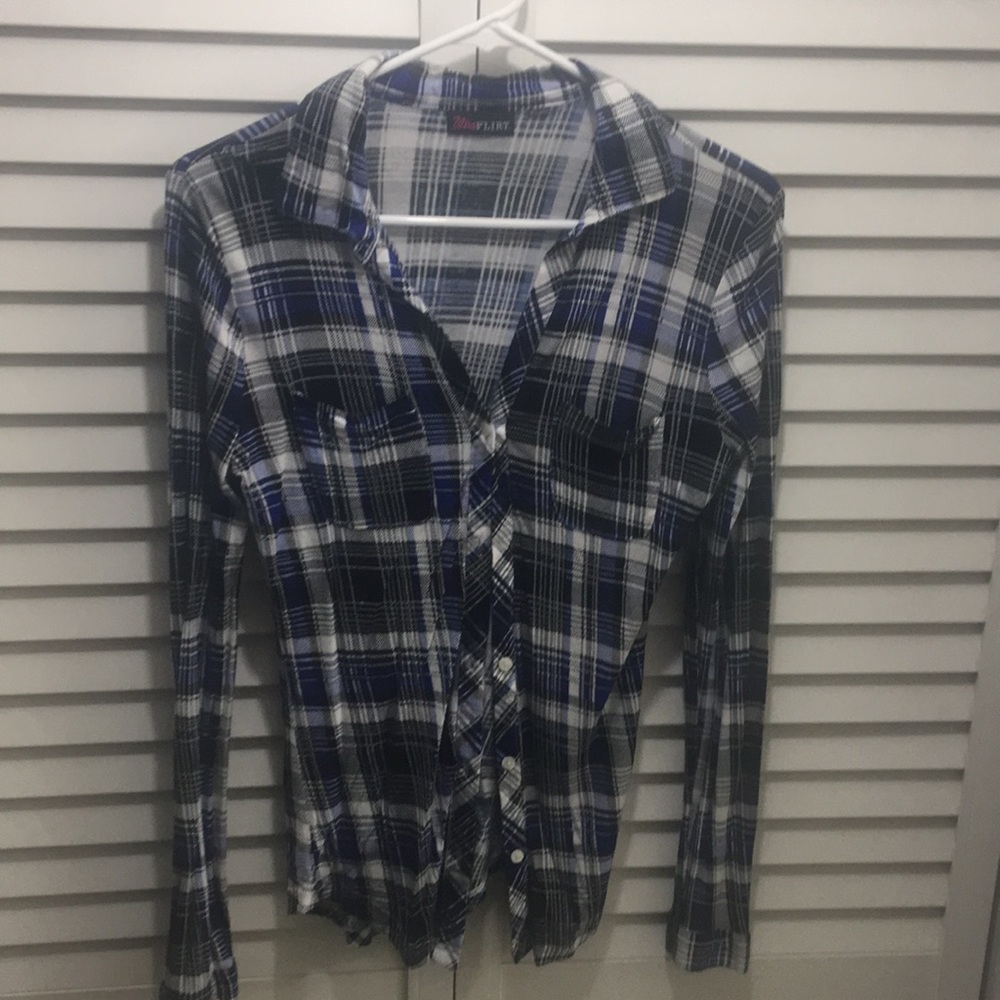 Ultra flirt long sleeves shirt